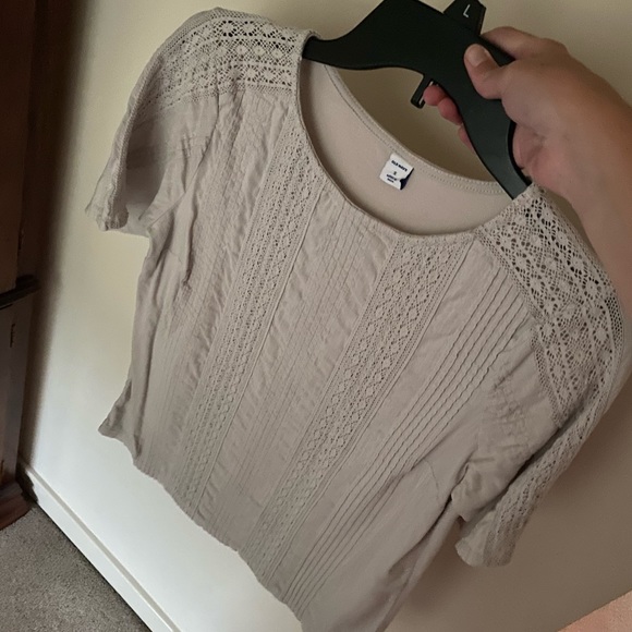 lace tee - Picture 1 of 2